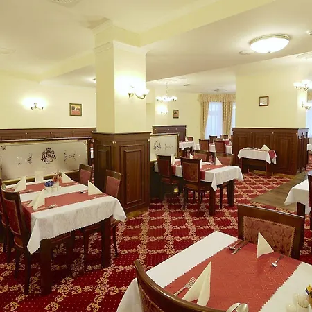 Cajkovskij Hotel