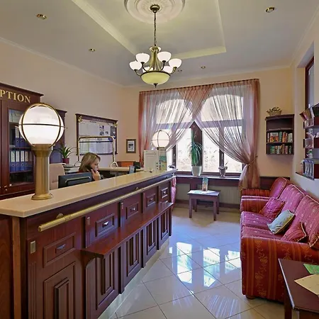 Cajkovskij Hotel